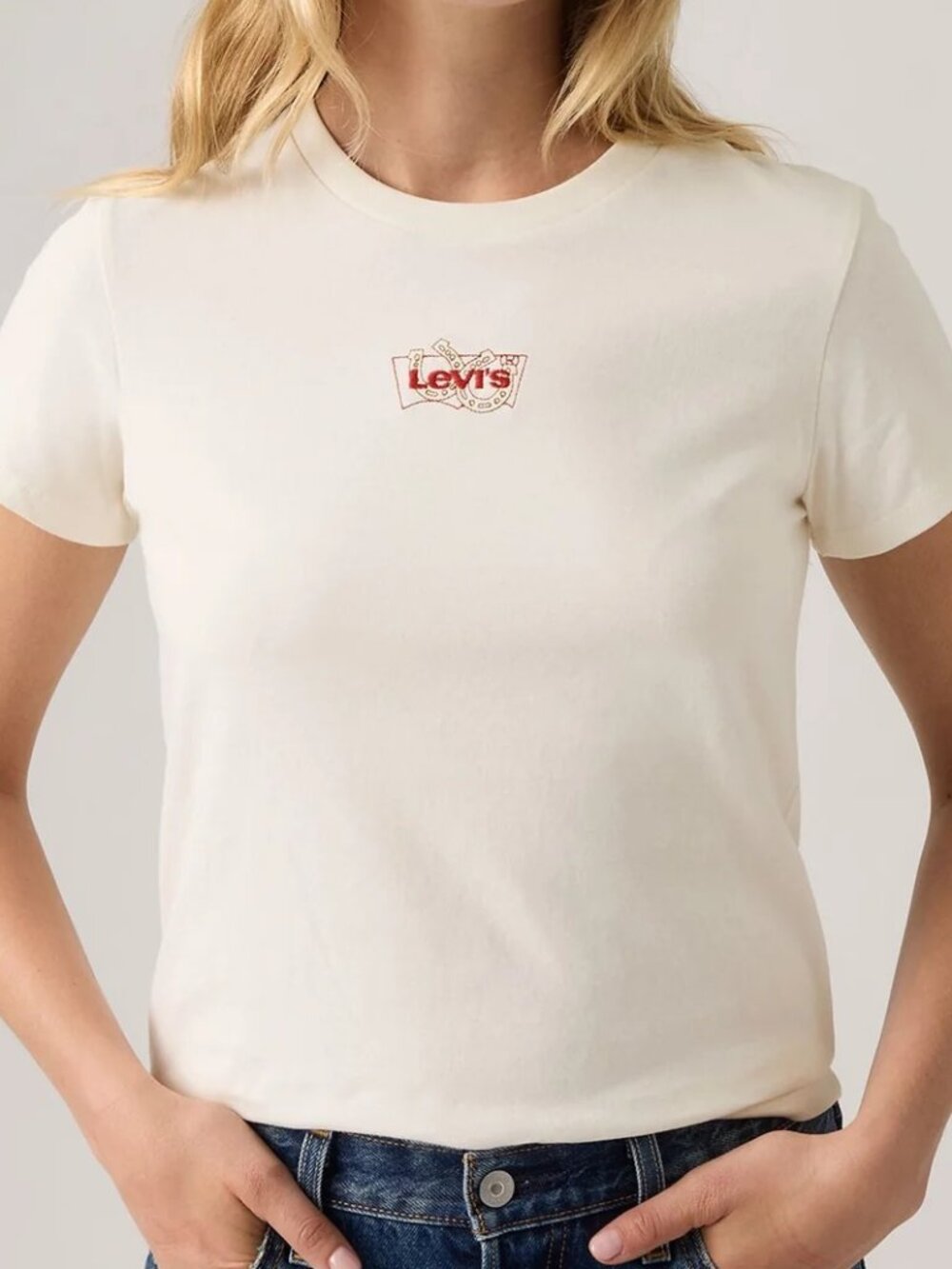 Levi's T-Shirt Medium- Perfect Crewneck Tee